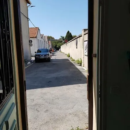 Jolie Petite Maison Idealement Situee